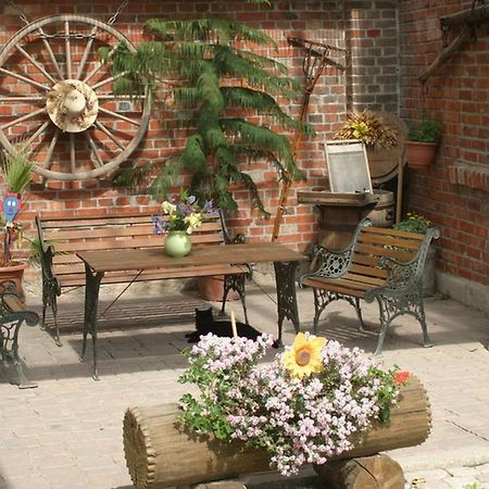 Pension Schuetze Daasdorf am Berge Екстер'єр фото