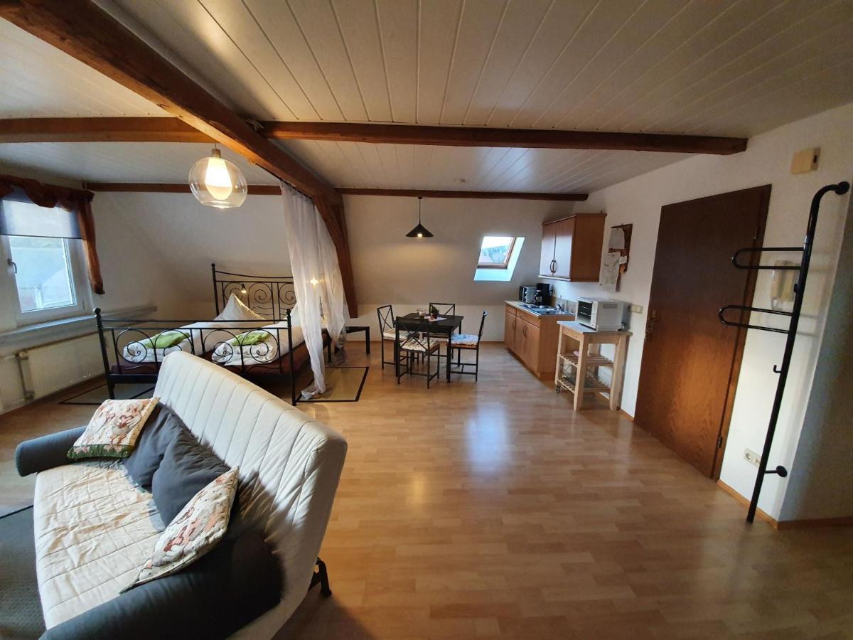 Pension Schuetze Daasdorf am Berge Екстер'єр фото